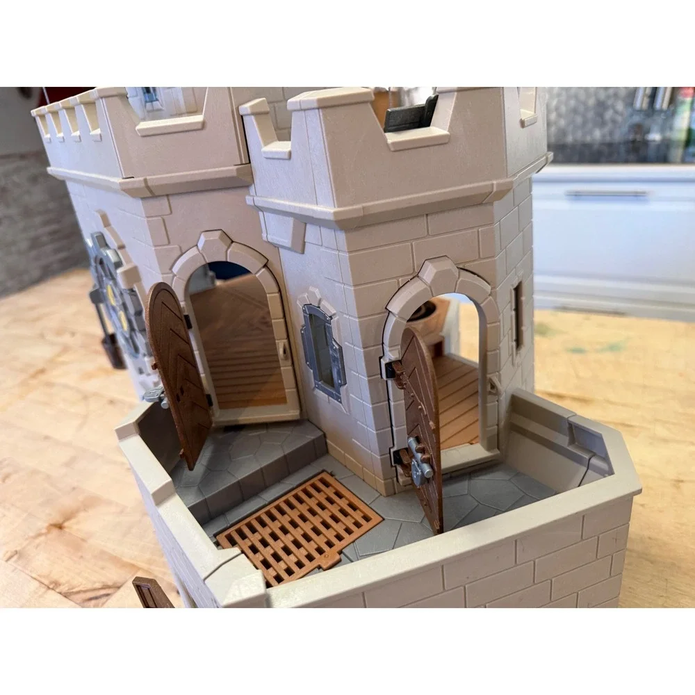 Playmobil Novelmore Grand Castle 70220 Parts Bundle Knight Figure Accessories